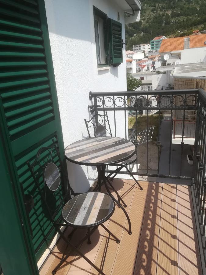 Baska Voda - Apartmani Vesna Buitenkant foto