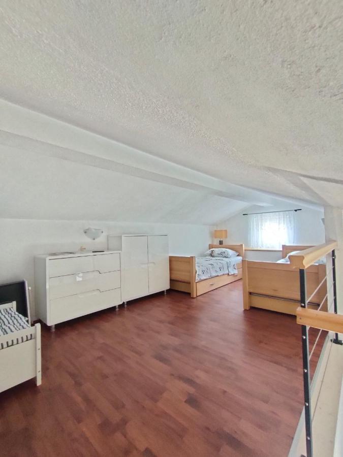 Baska Voda - Apartmani Vesna Buitenkant foto
