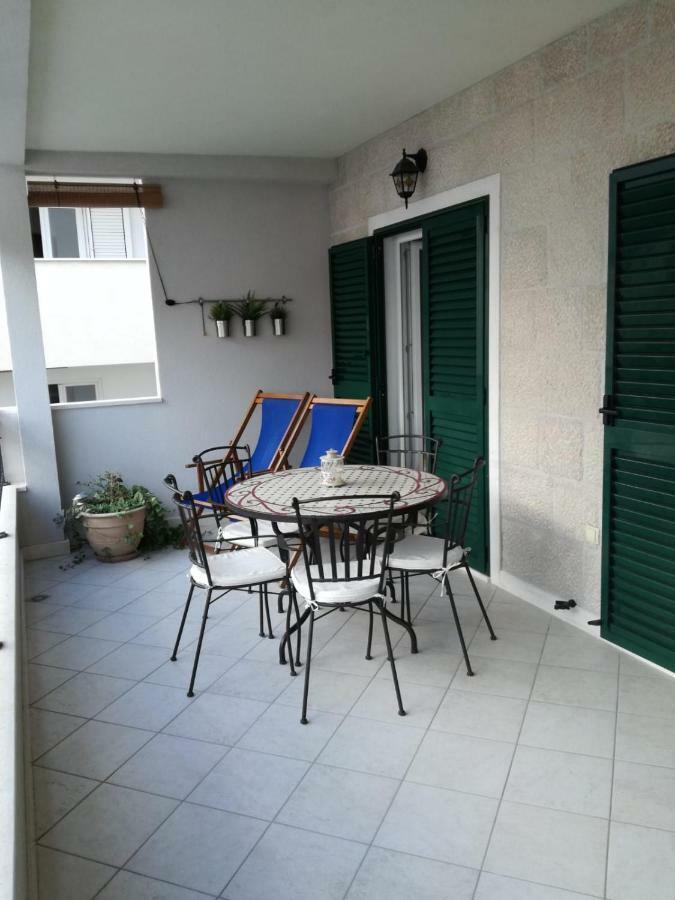 Baska Voda - Apartmani Vesna Buitenkant foto